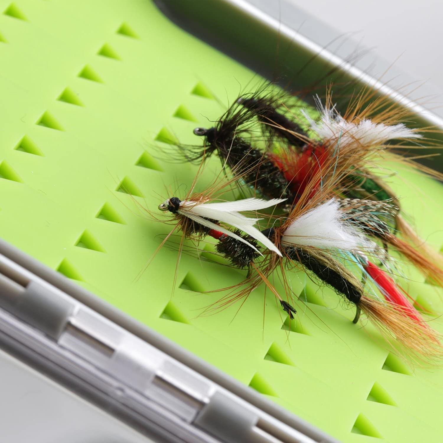 Magnetic Back Silicone Super Slim Fishing Tackle Flies Boxes 100% Waterproof. - e4cents